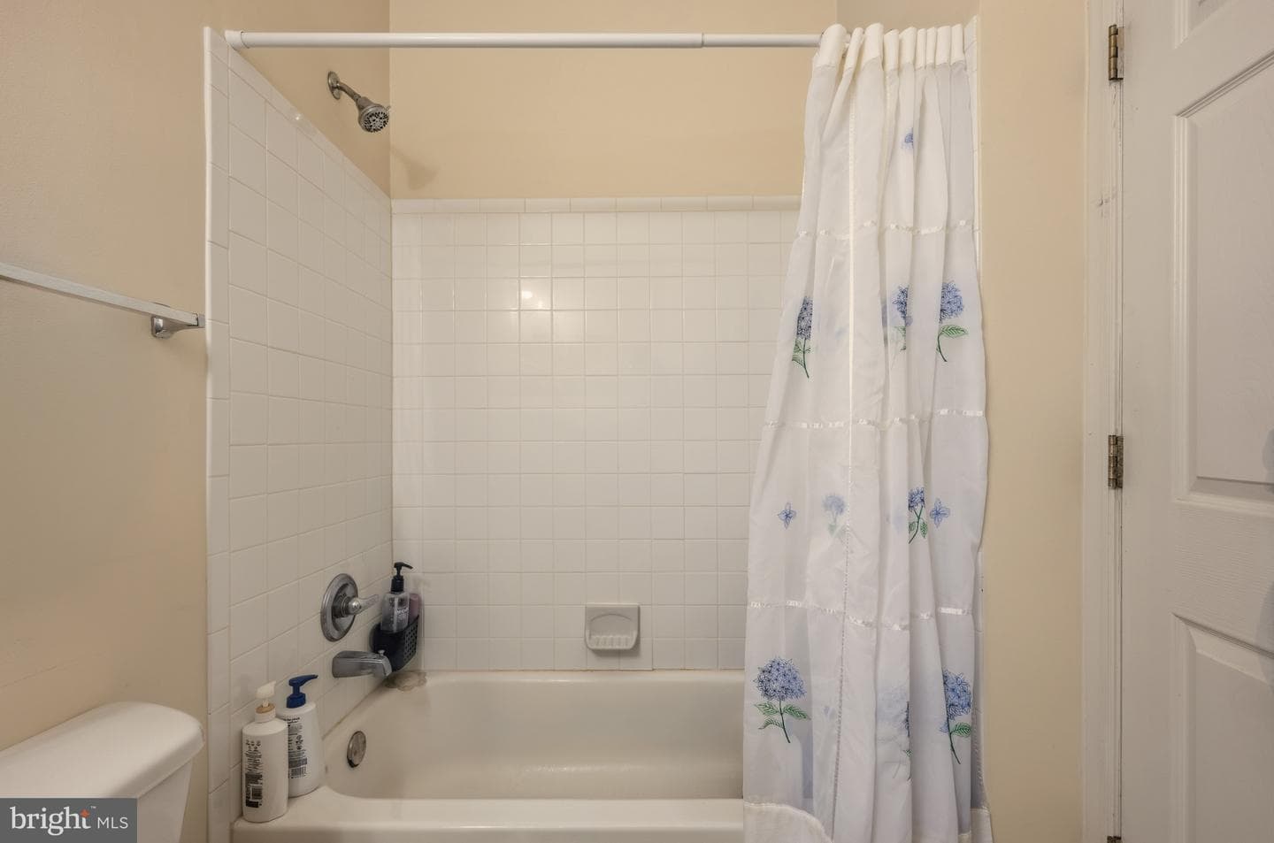 2664 Manhattan Place #305 photo 25