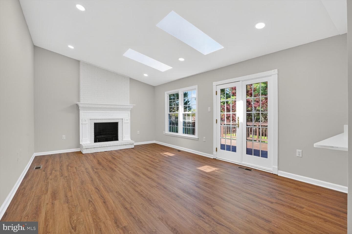 3110 Kinross Circle photo 8