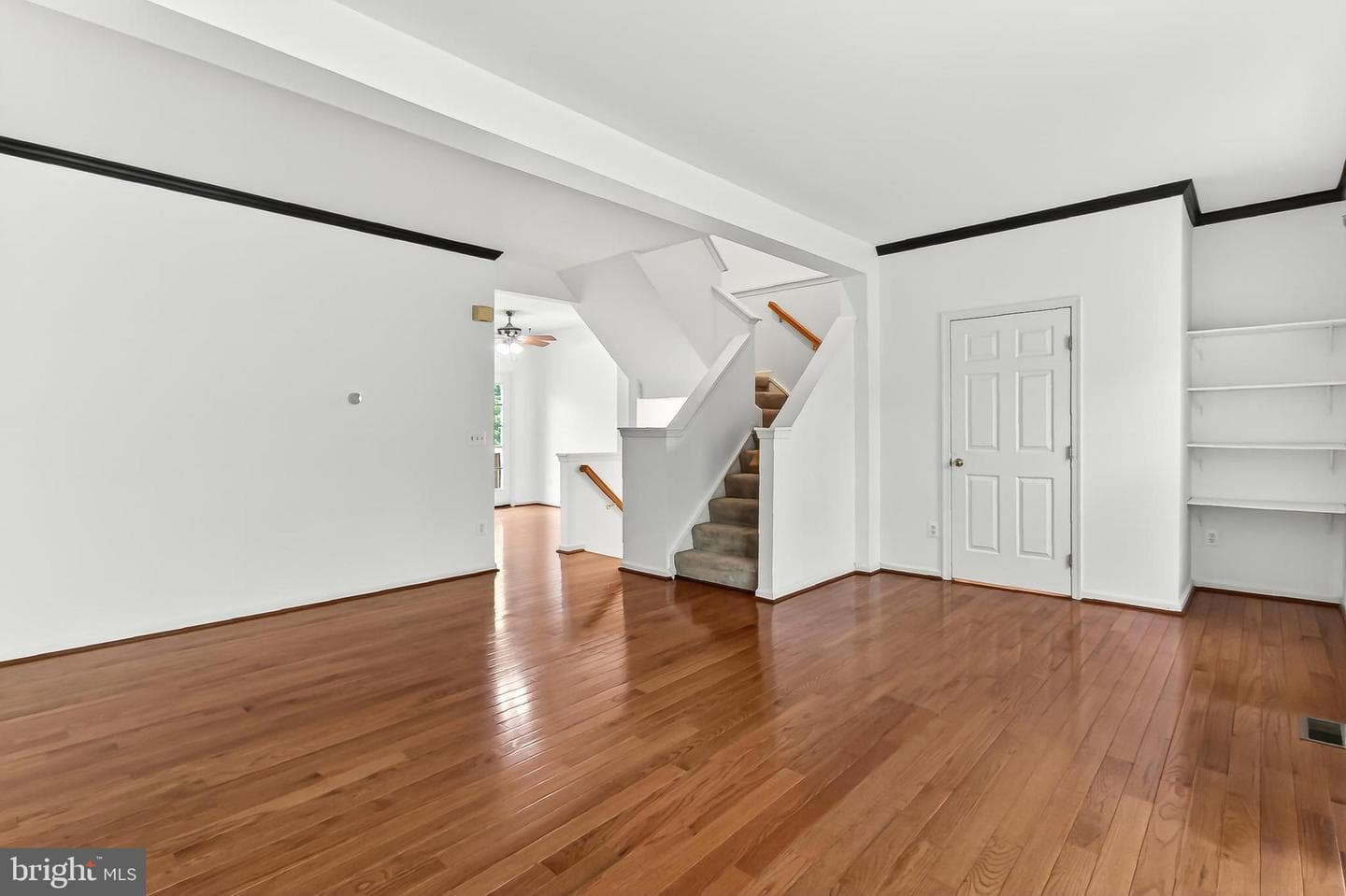 14210 Glade Spring Drive photo 10