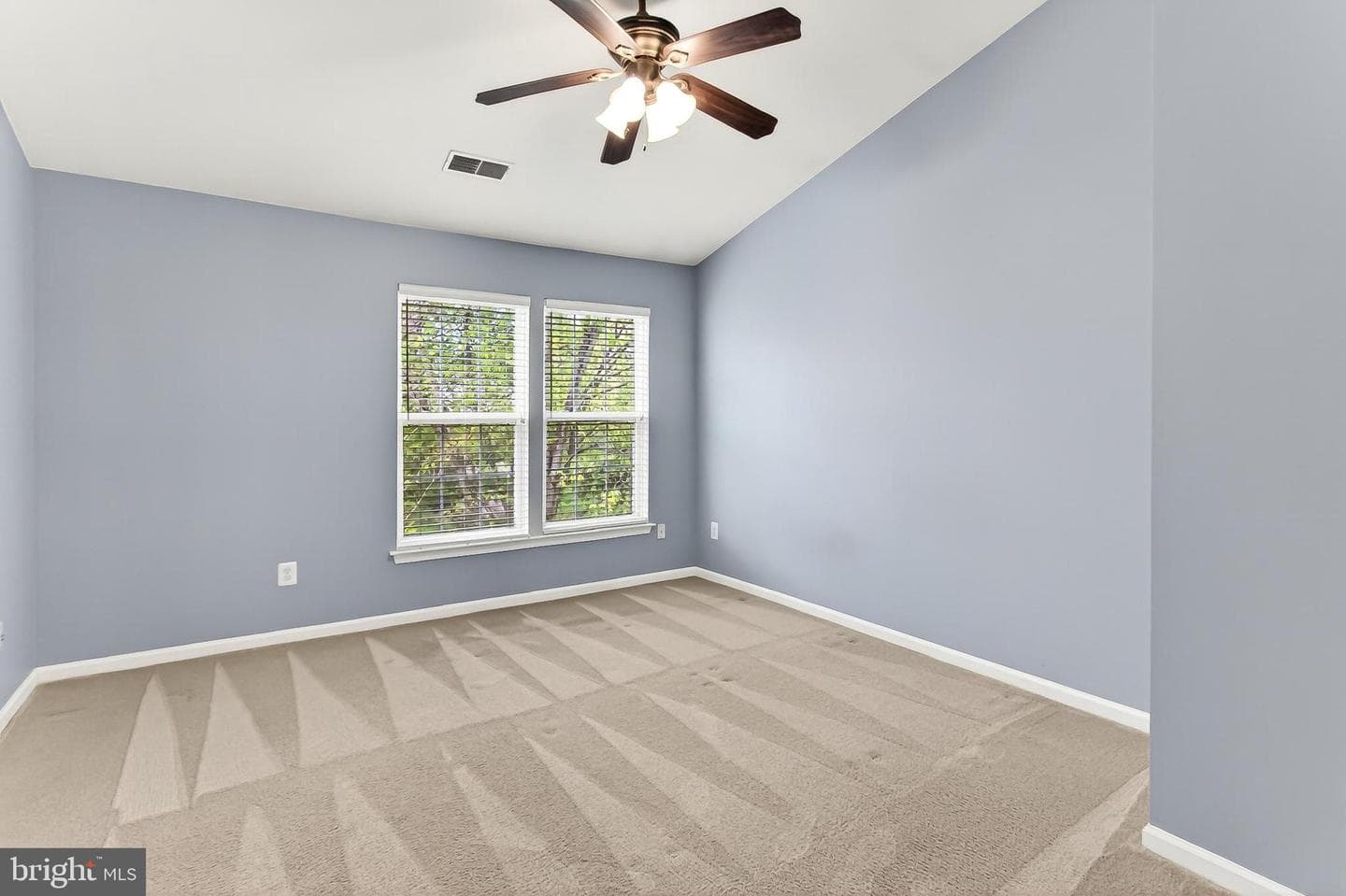 14210 Glade Spring Drive photo 23