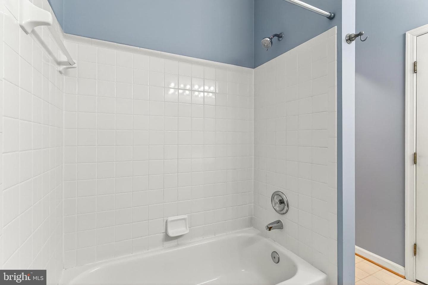 14210 Glade Spring Drive photo 27