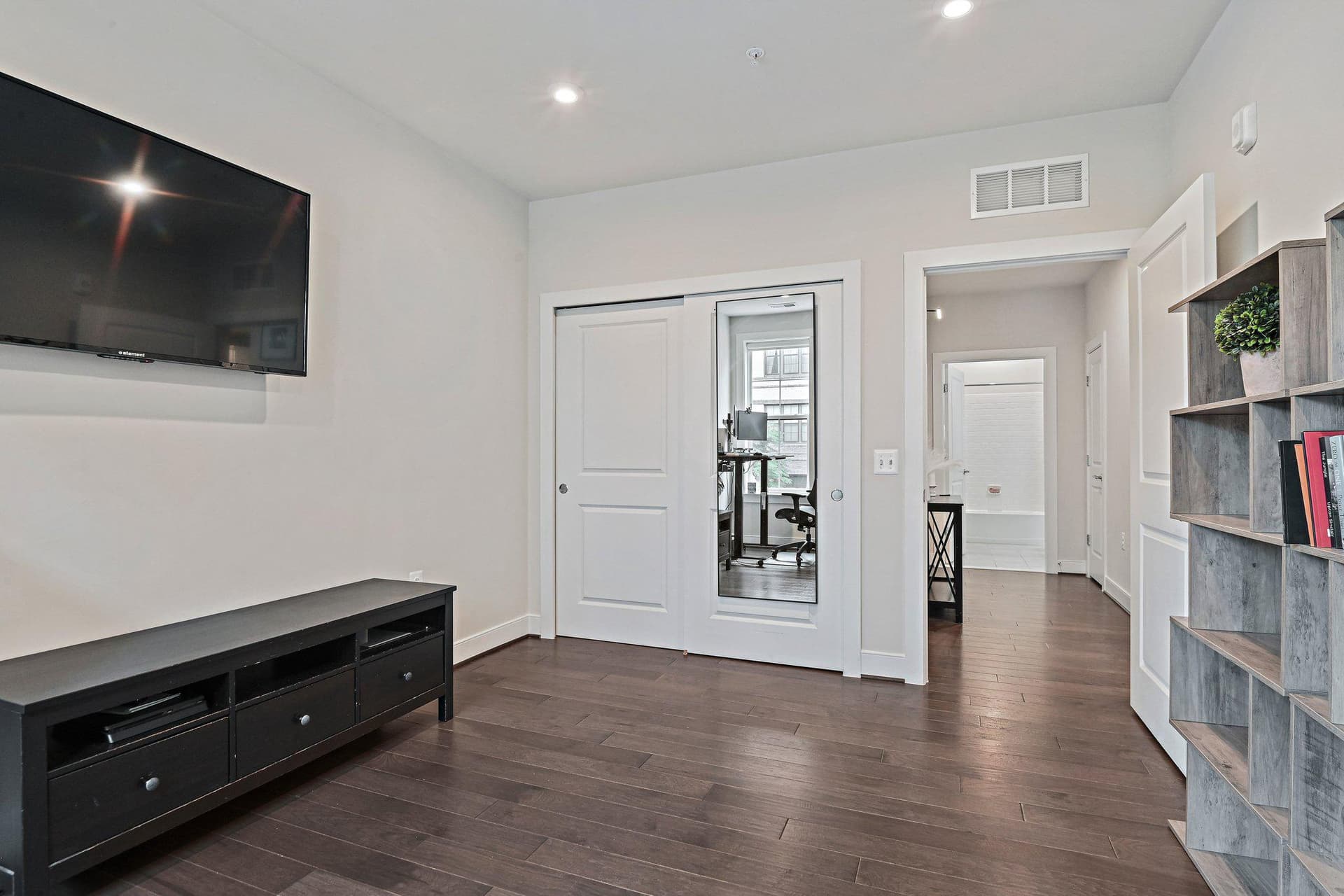 2320 Field Point Road #4-102 photo 25