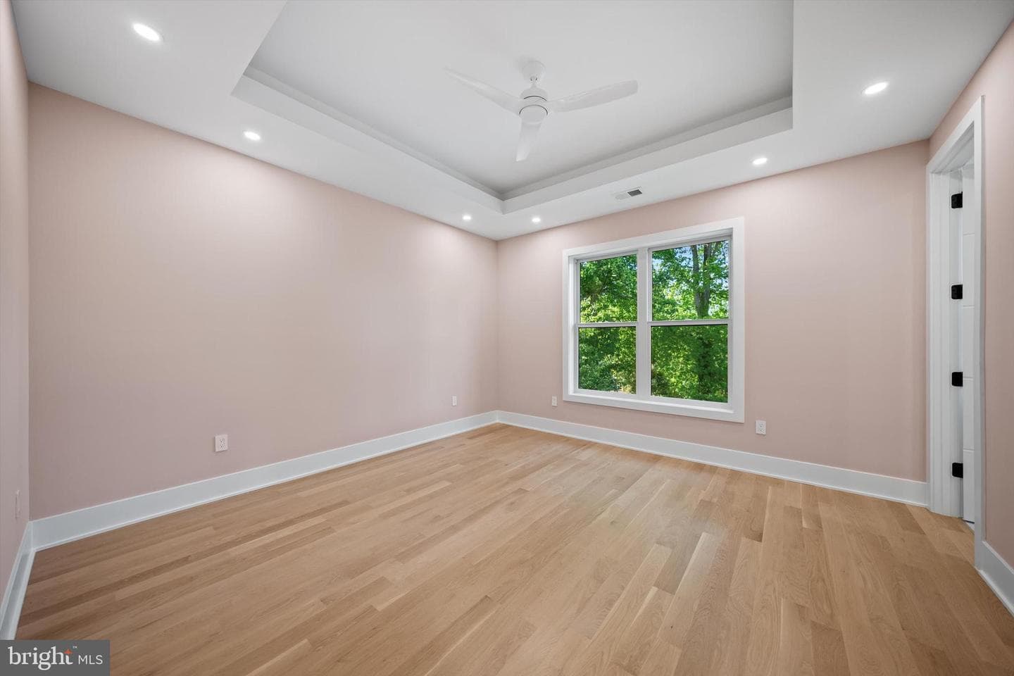 1835 Pimmit Drive photo 17