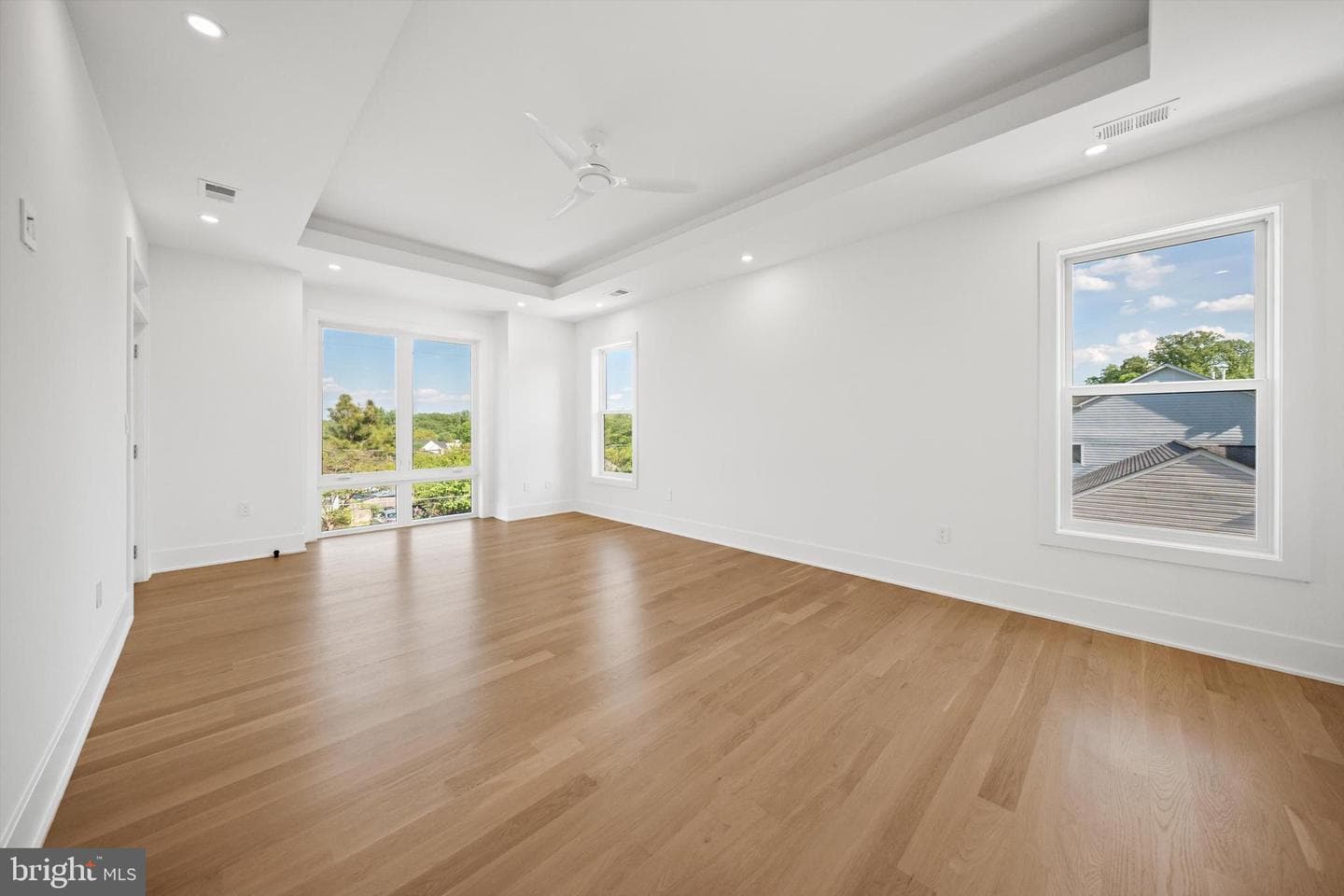 1835 Pimmit Drive photo 18