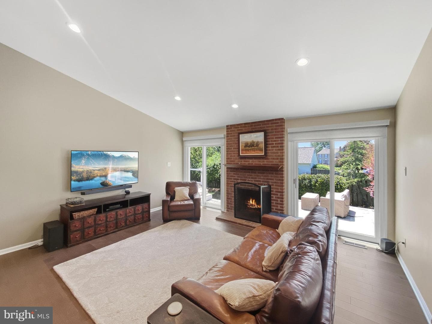 13905 Deviar Drive photo 11