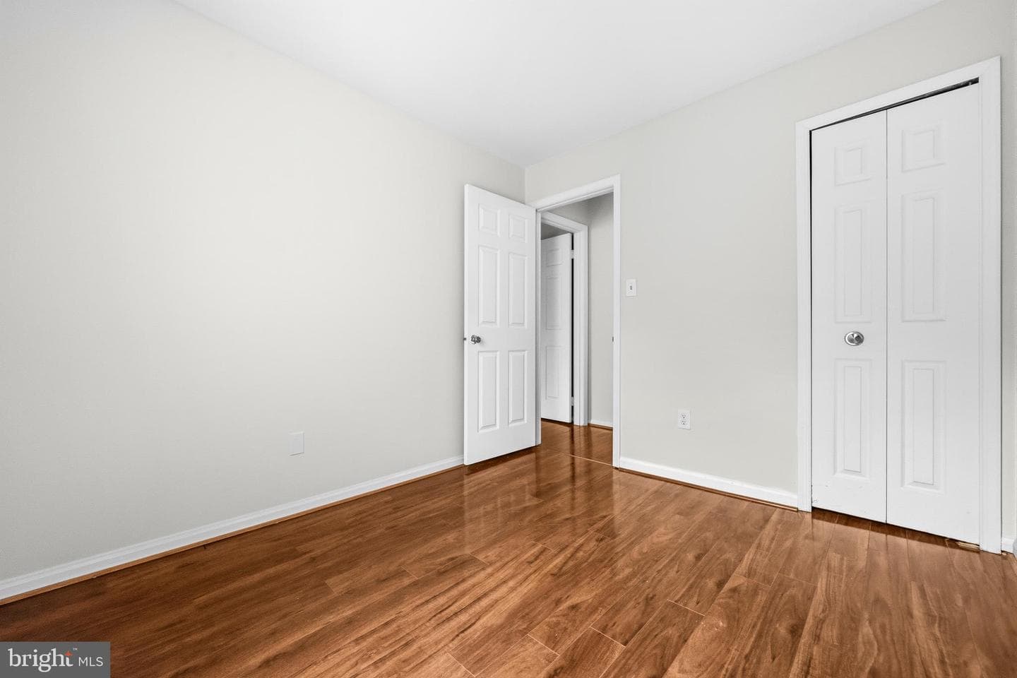 6279 Kerrydale Drive photo 23