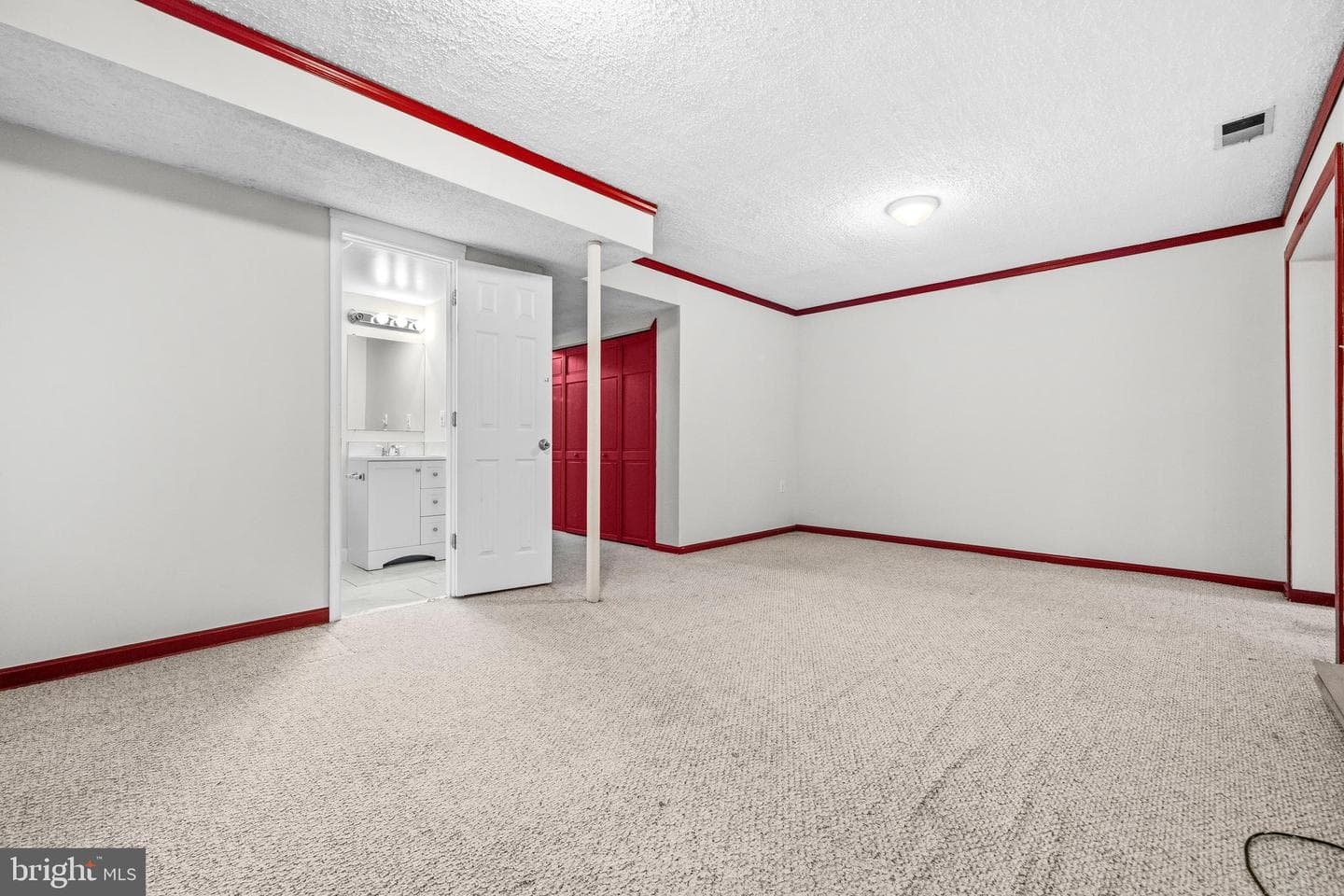 6279 Kerrydale Drive photo 25