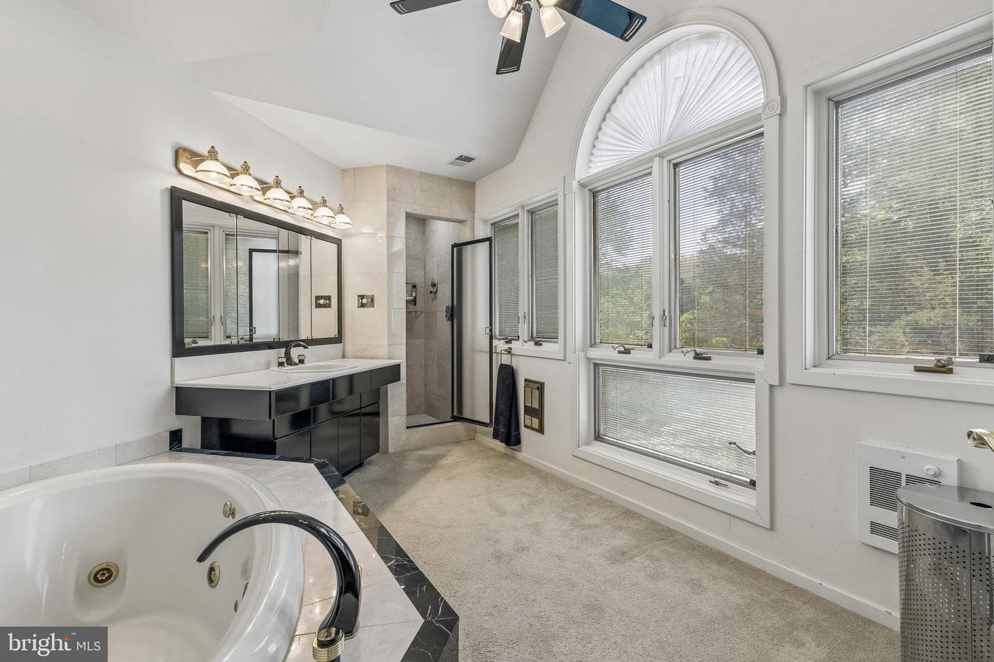 2416 Sunny Meadow Lane photo 30