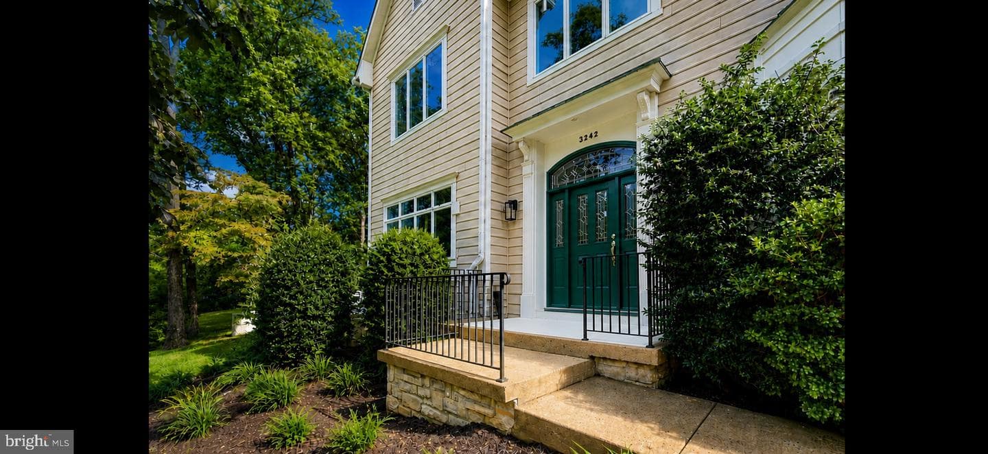 3242 Valley Lane photo 40