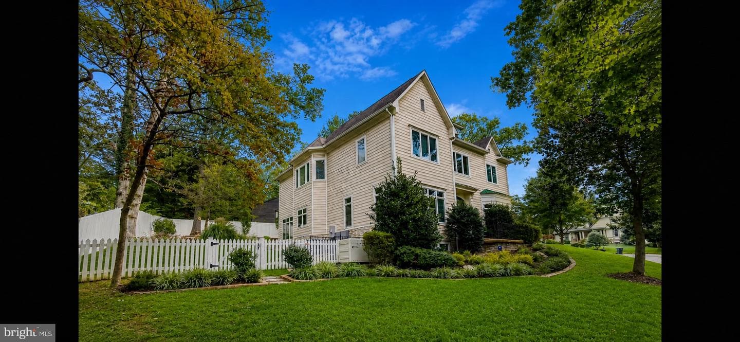 3242 Valley Lane photo 42