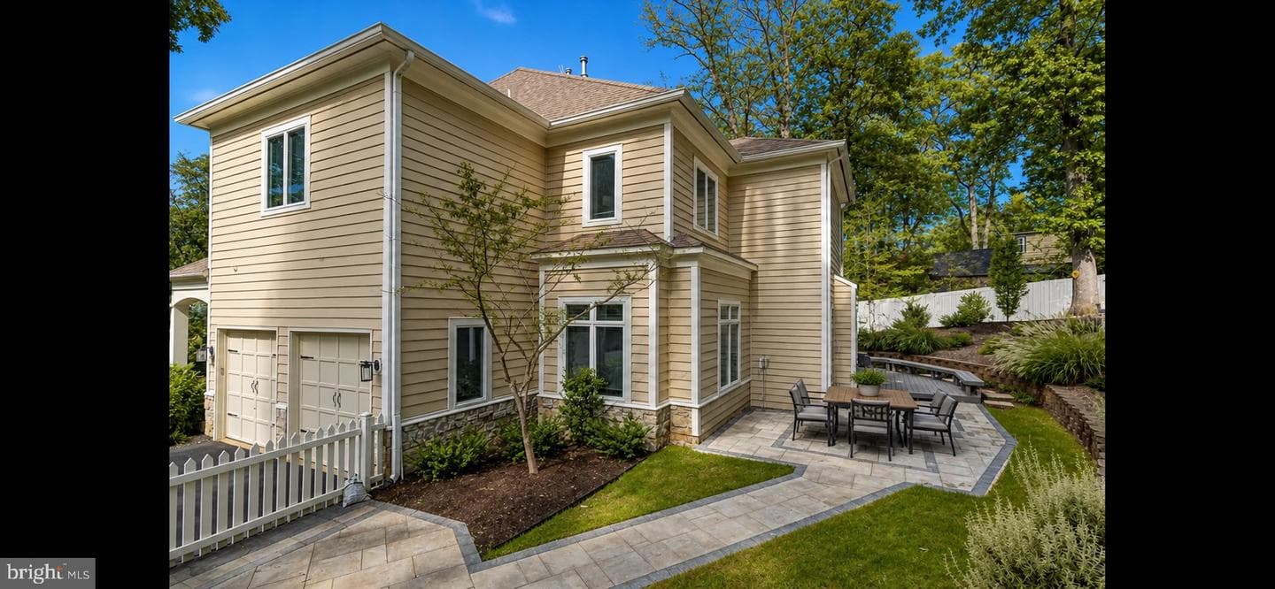 3242 Valley Lane photo 45