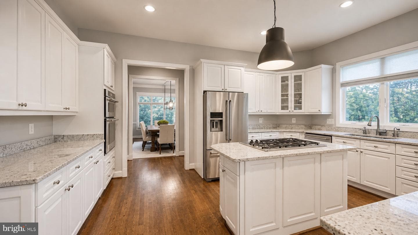 3242 Valley Lane photo 6