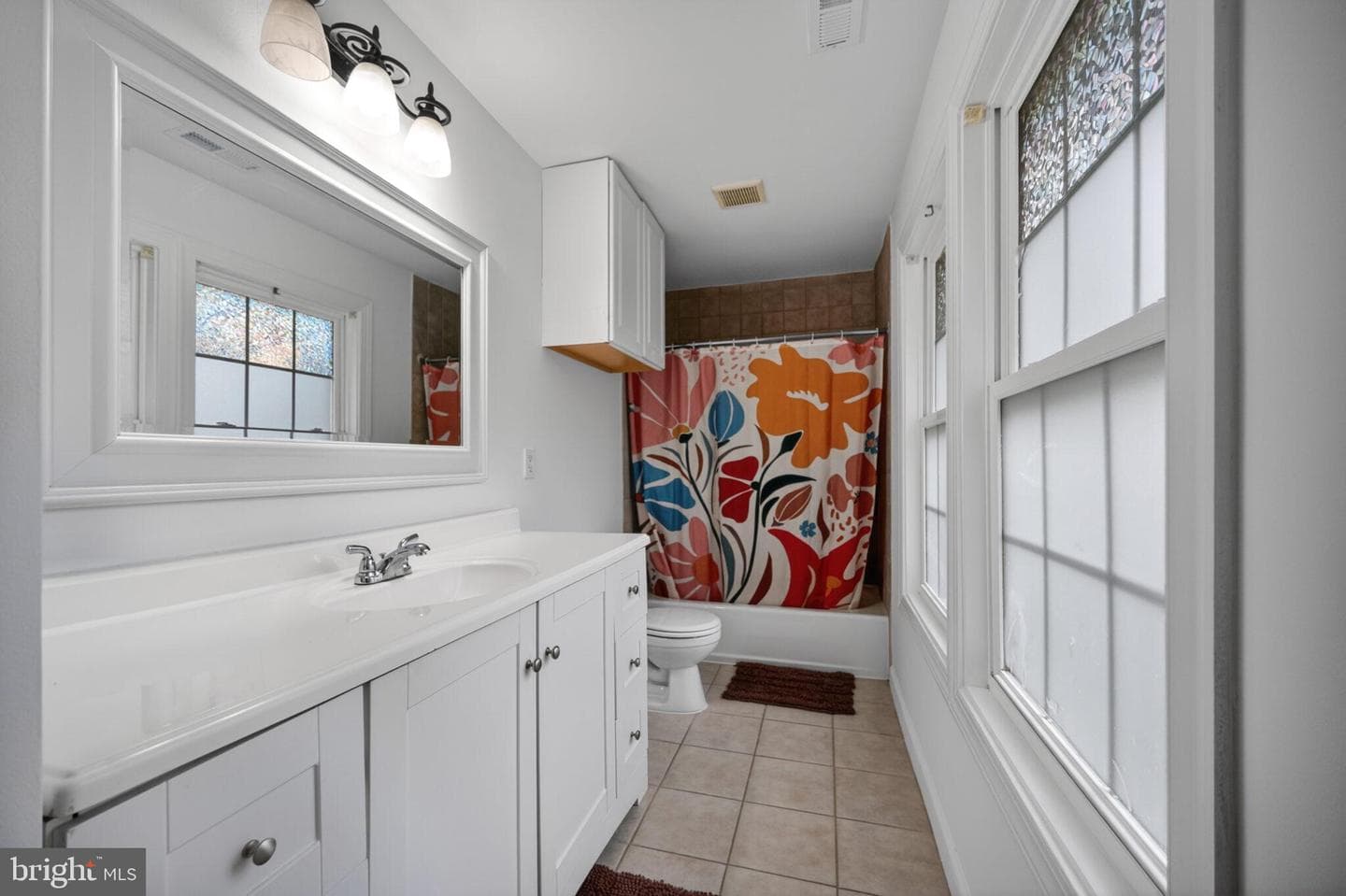 7909 Ashton Street photo 31