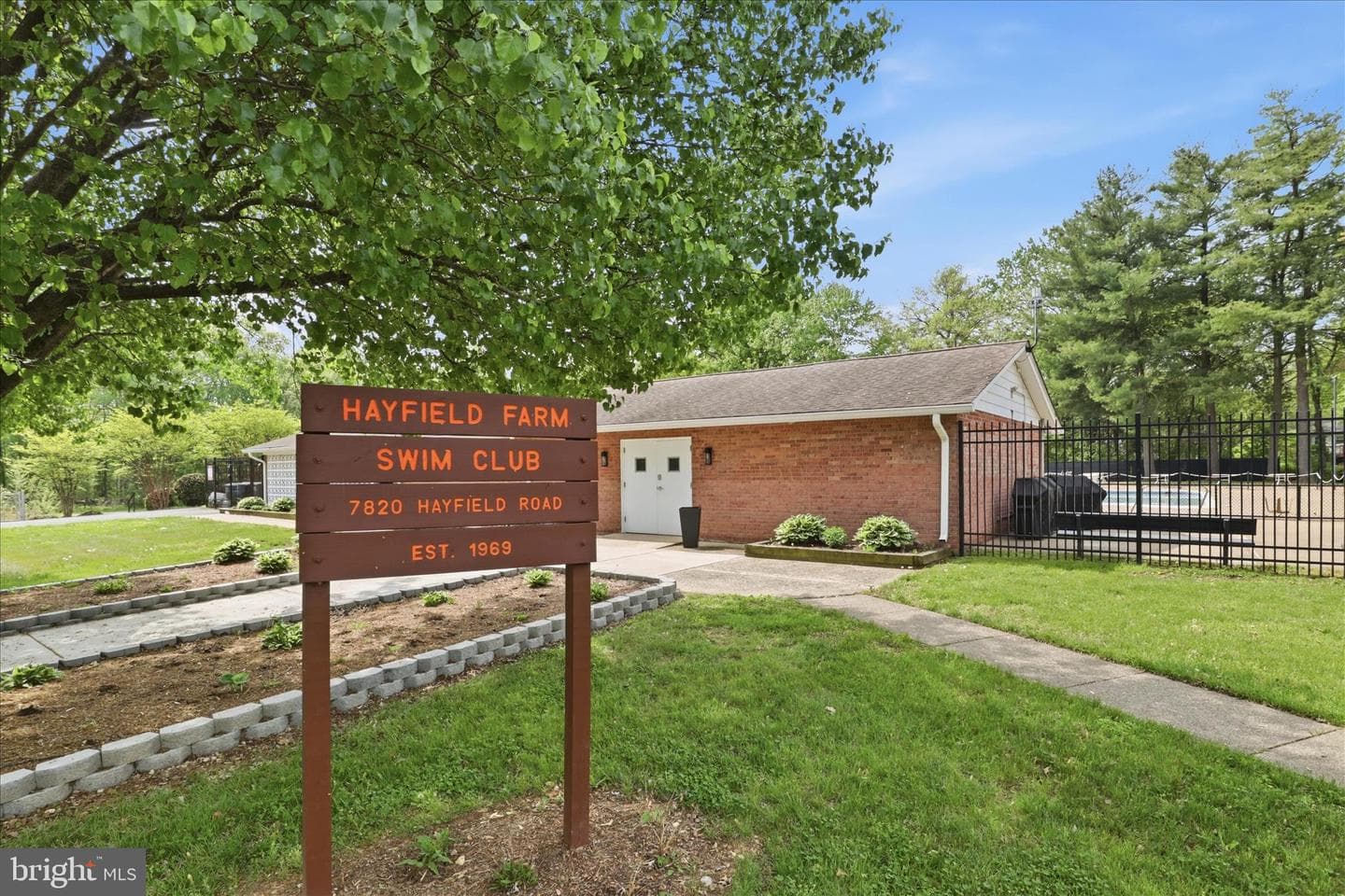 5457 Broadmoor Street photo 48