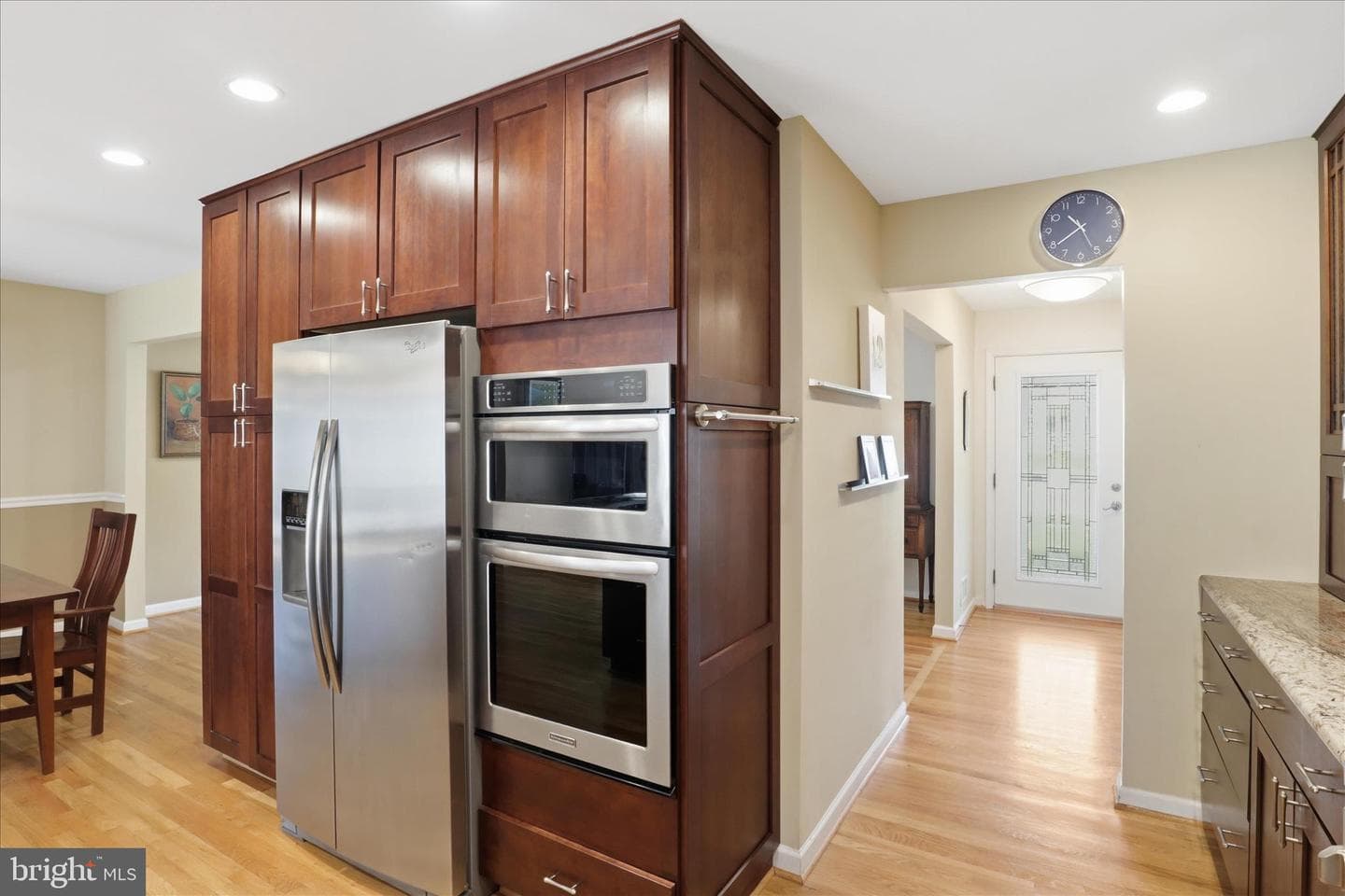 5457 Broadmoor Street photo 8
