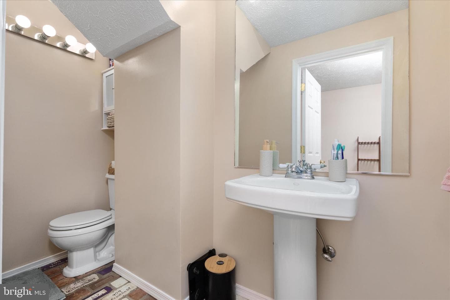 8307 Crestmont Circle photo 21