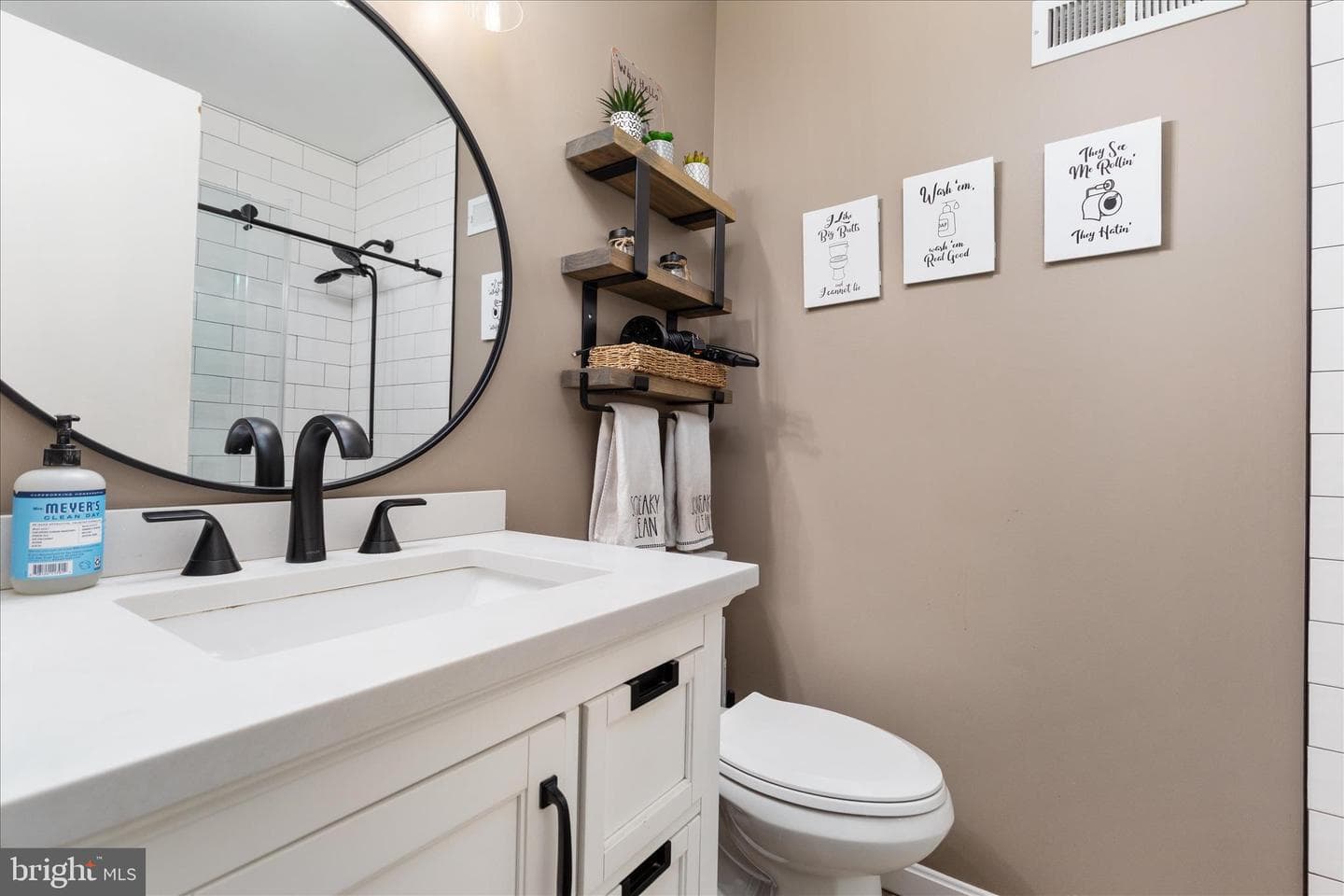 4607 Mayor Place photo 13