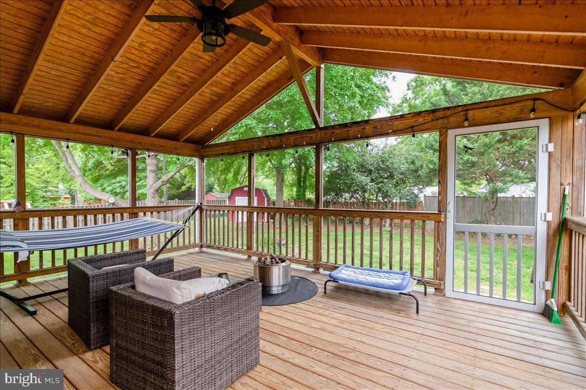 3428 Ramsgate Terrace photo 40