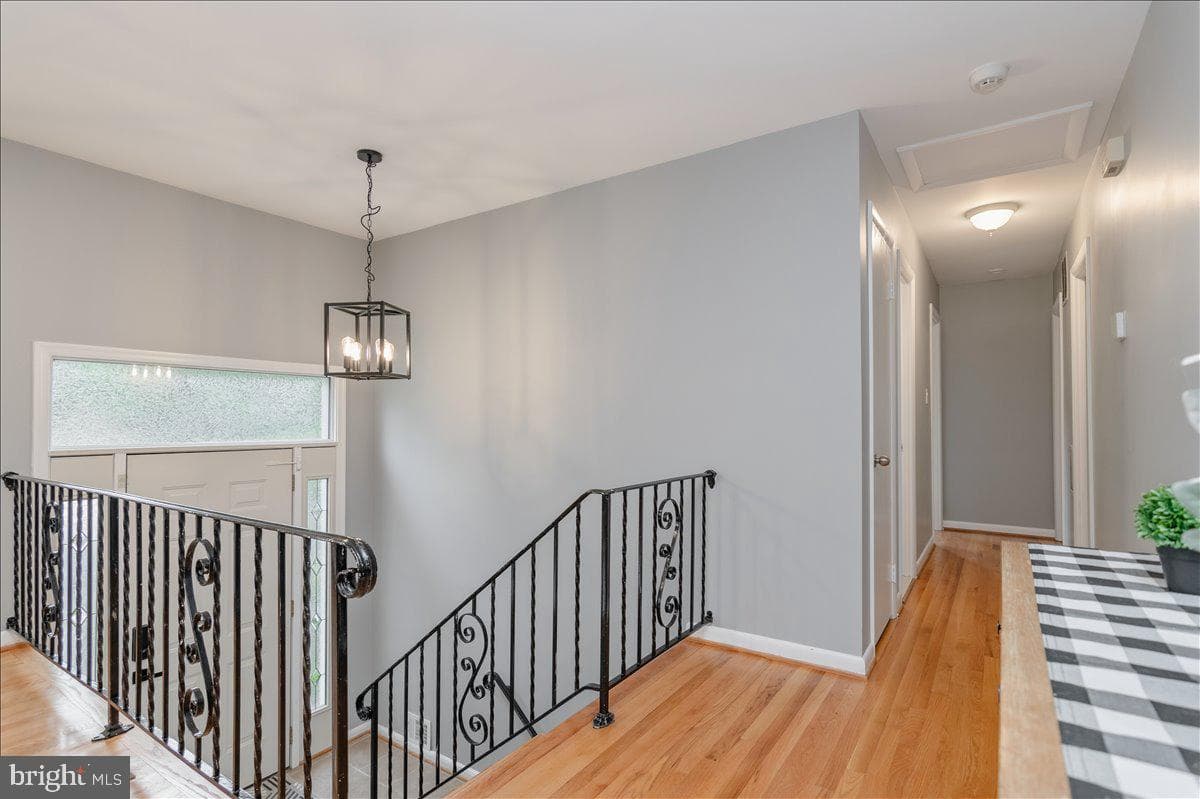3428 Ramsgate Terrace photo 7