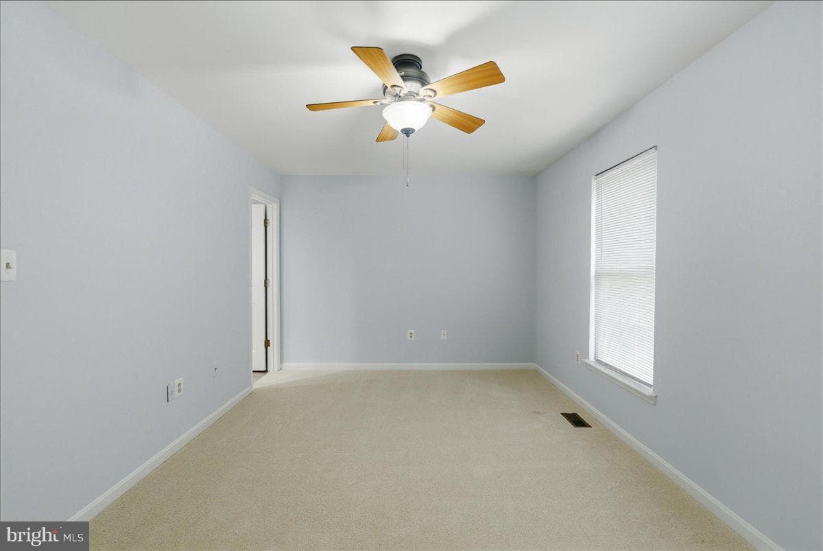 6046 Raina Dr photo 17