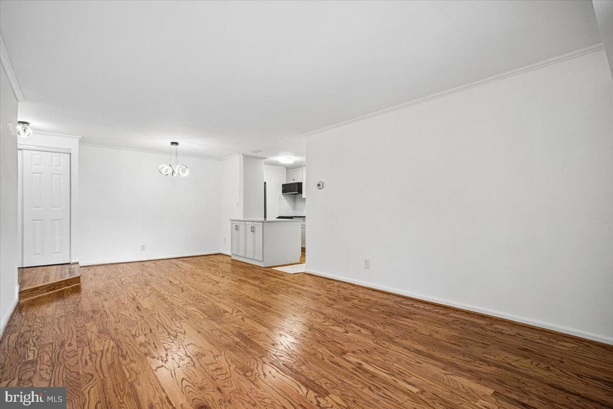 5800 Cove Landing Road #304 photo 18