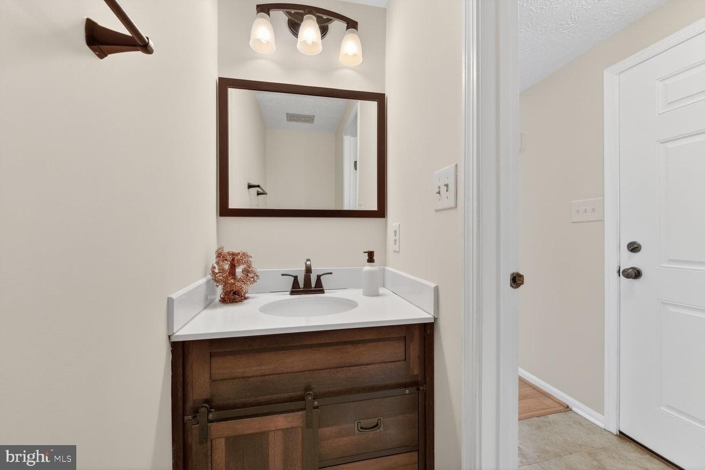 1754 Sundance Drive photo 9