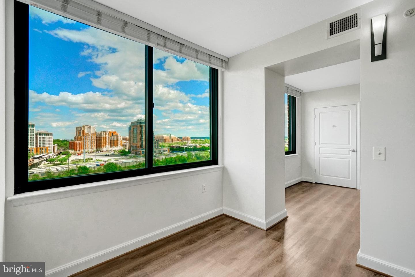 2451 Midtown Avenue #1502 photo 24