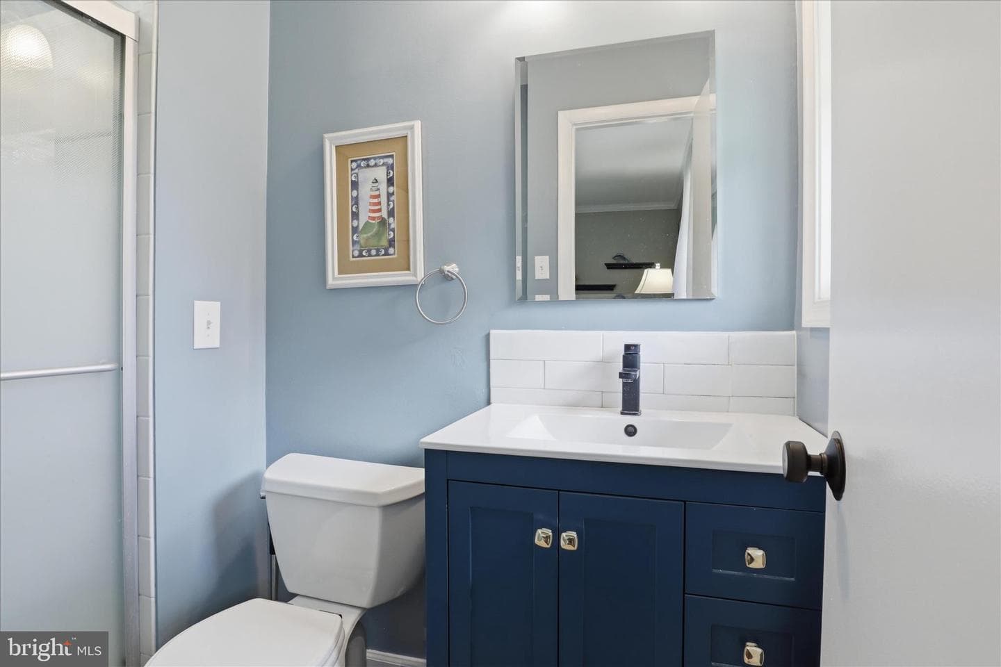 7608 Hamlet Street photo 18