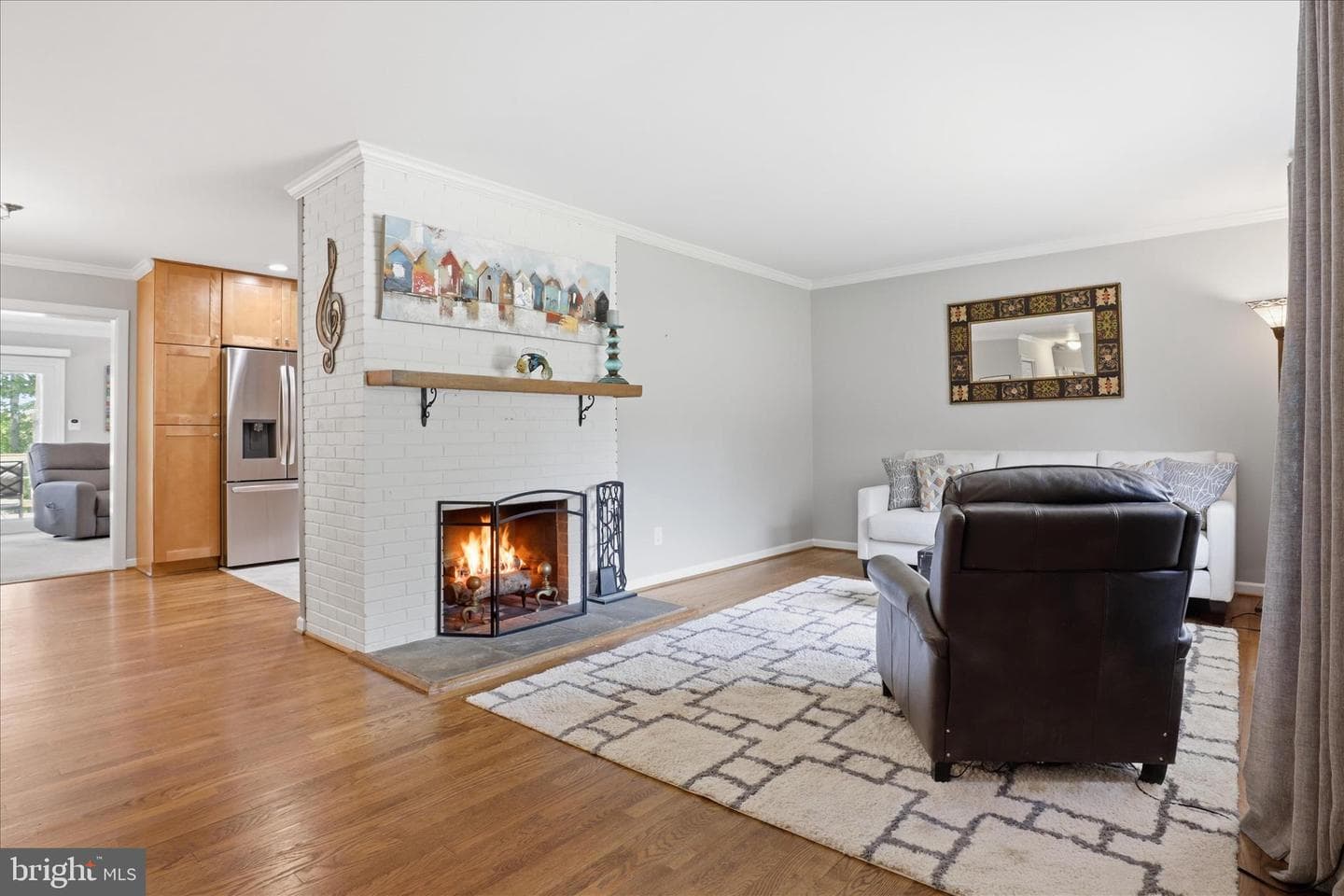 7608 Hamlet Street photo 6