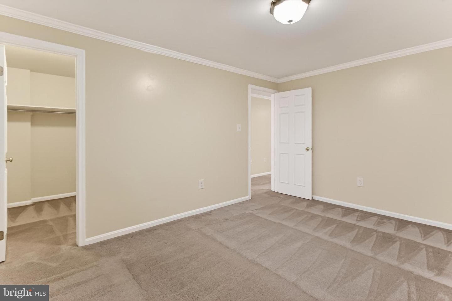 7451 Hatherleigh Court photo 38
