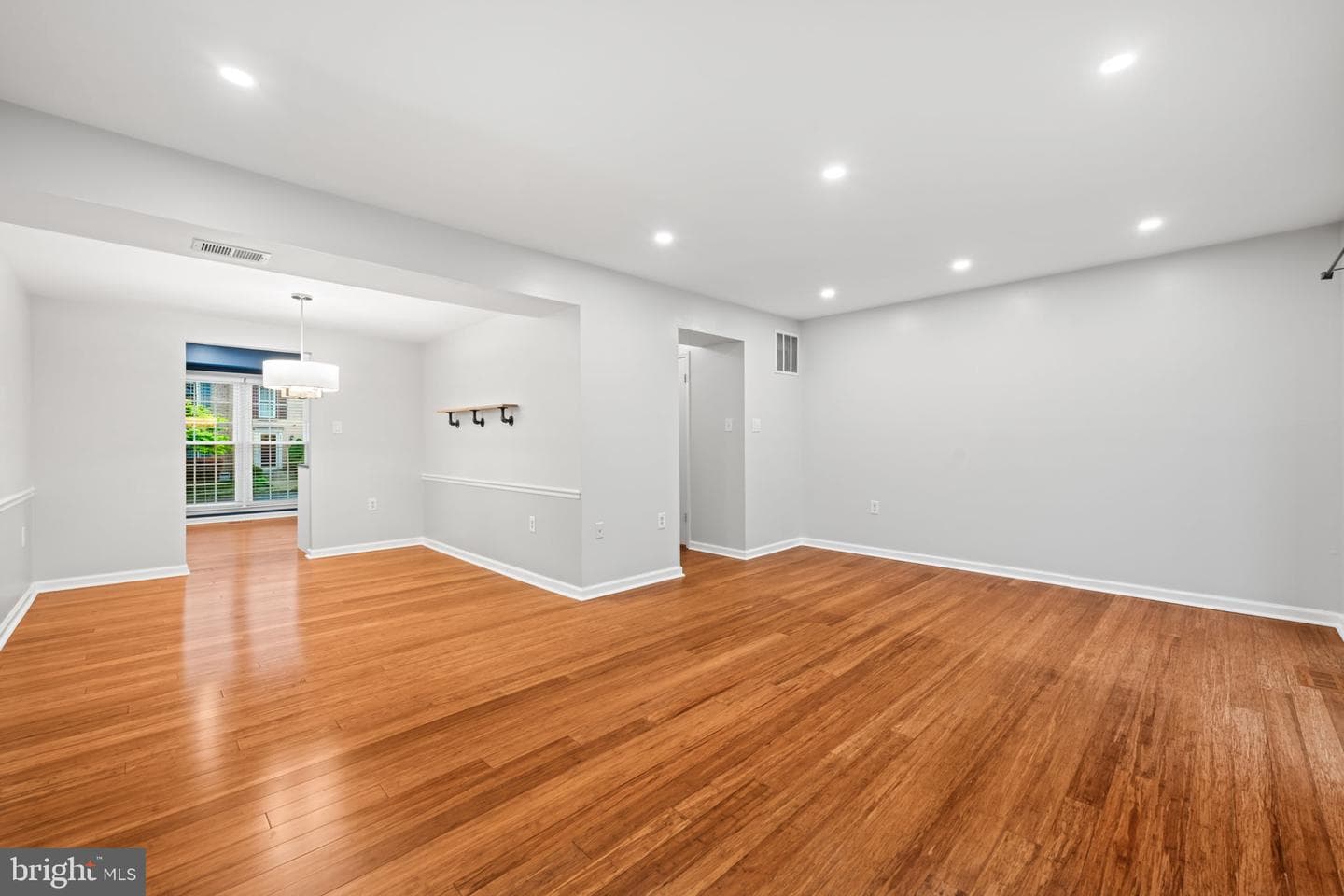 5725 Ridge View Drive photo 21