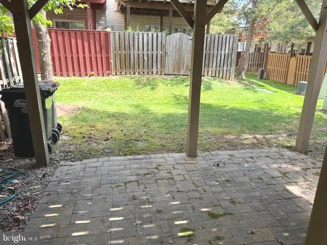 2550 James Madison Circle photo 32