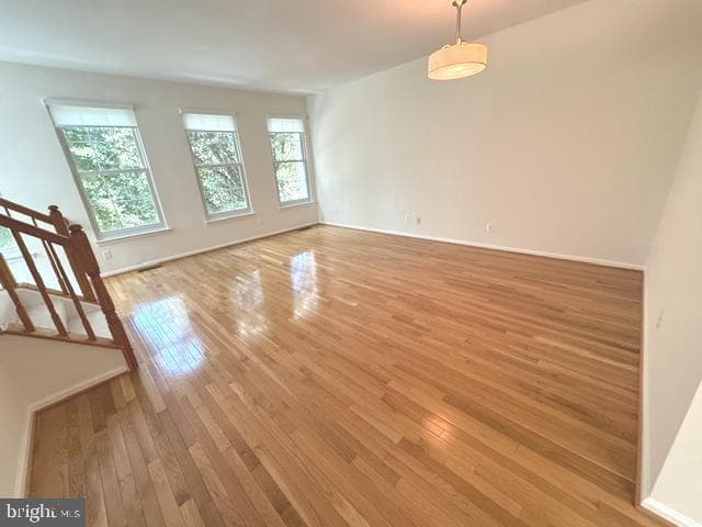 2550 James Madison Circle photo 8