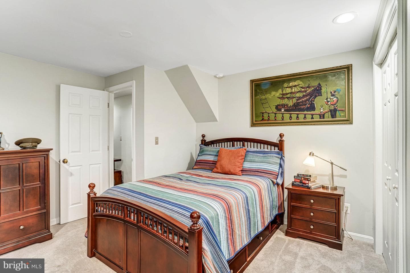 8428 Grenoble Court photo 32