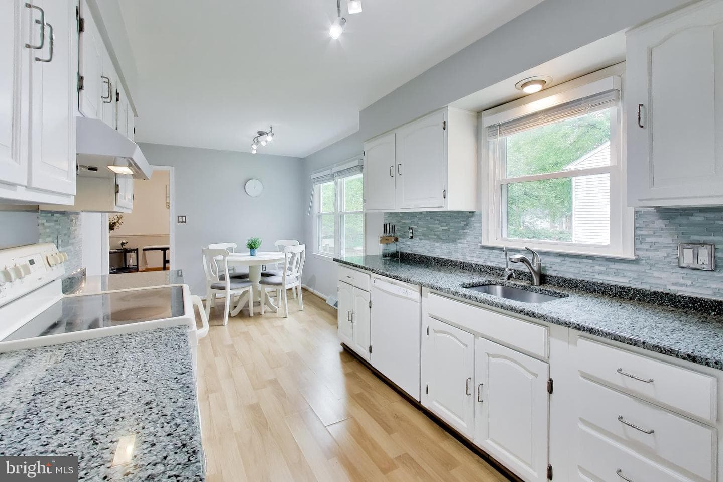 5125 King David Boulevard photo 4