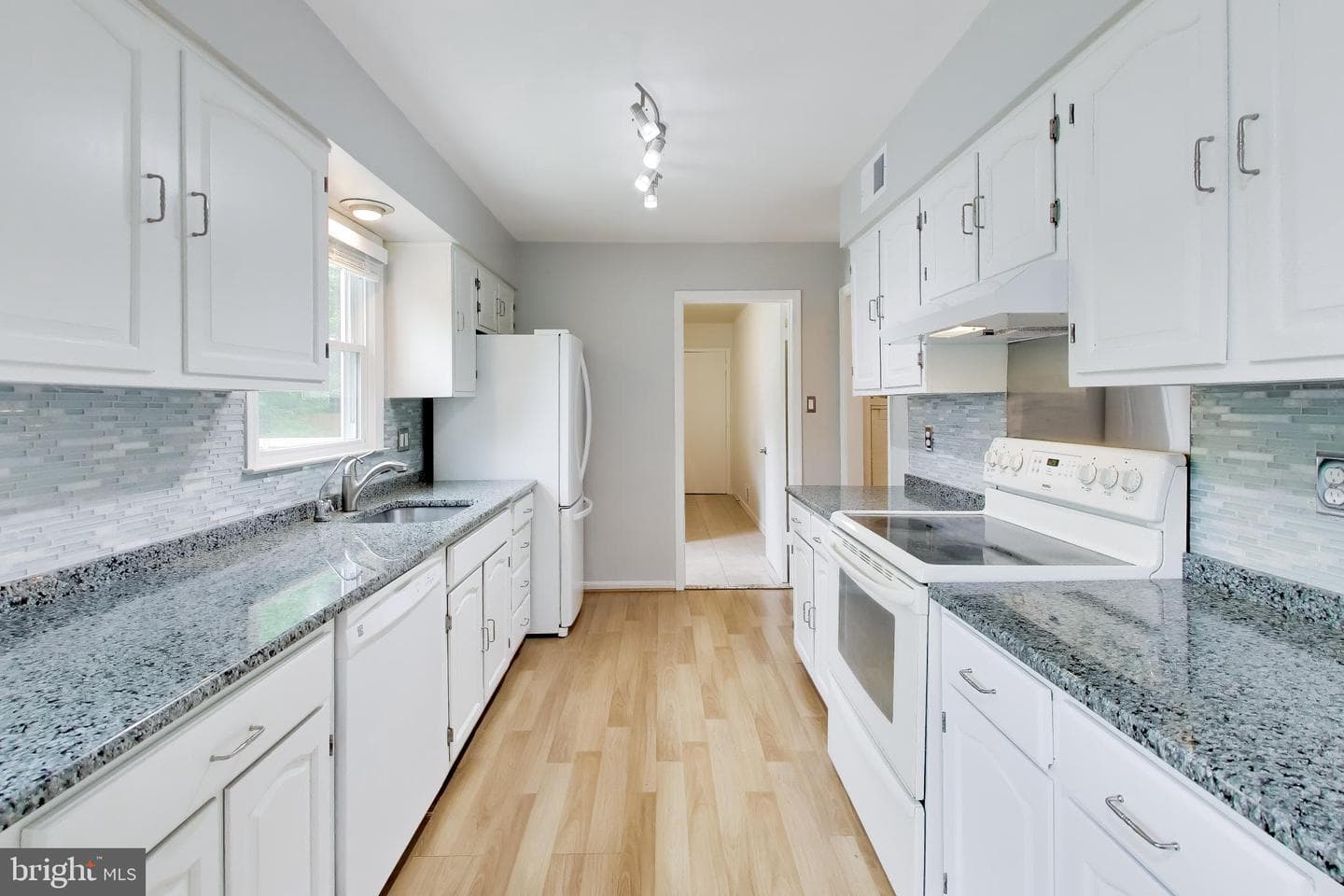 5125 King David Boulevard photo 5