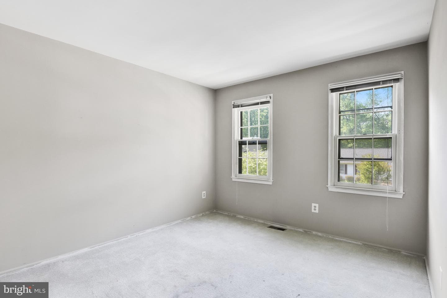 10214 Eagle Landing Court photo 17