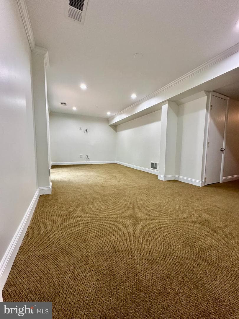 5230 Lonsdale Drive photo 19