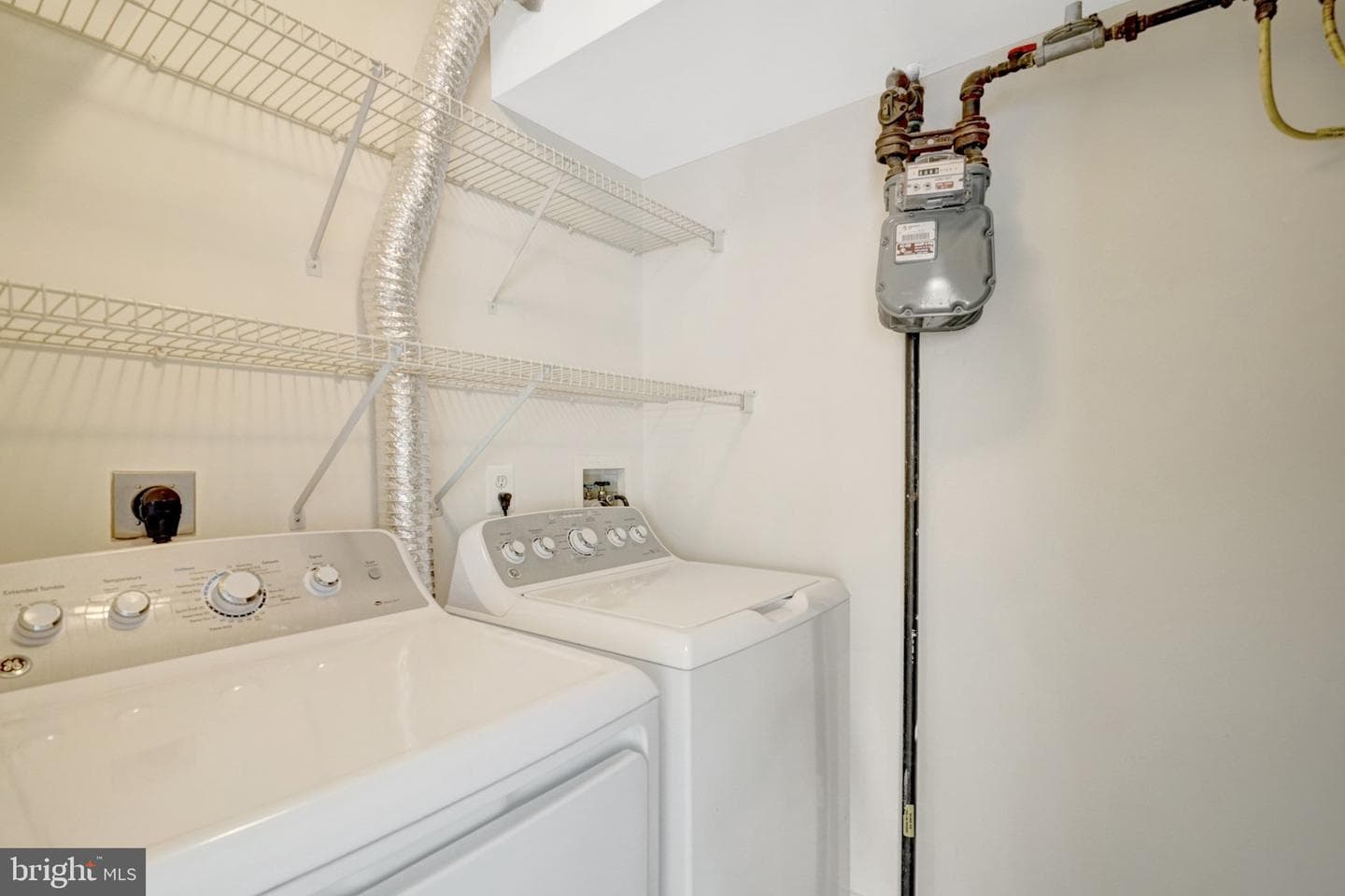 7530-E Coxton Court #113 photo 23