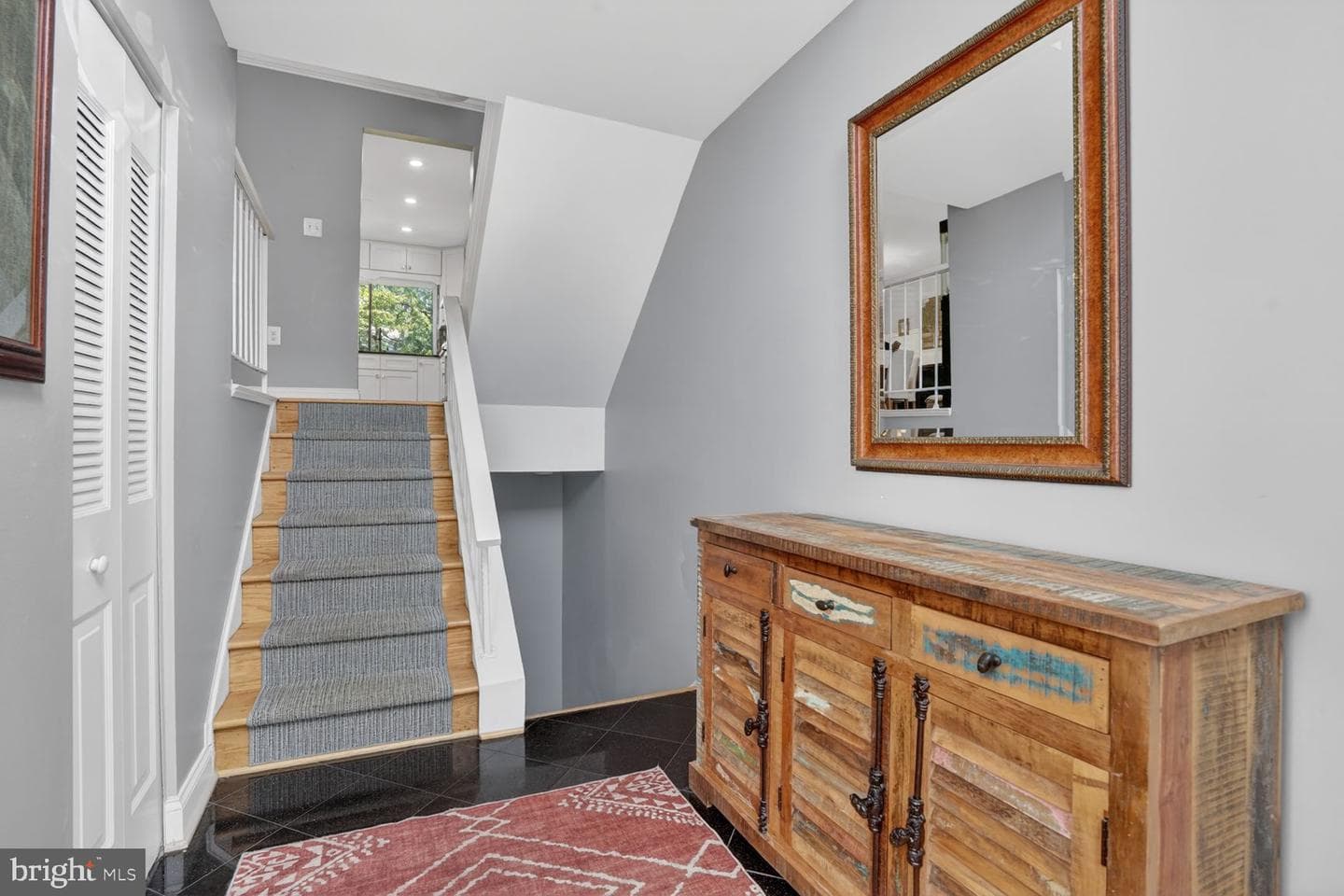 5430 Crows Nest Court photo 9