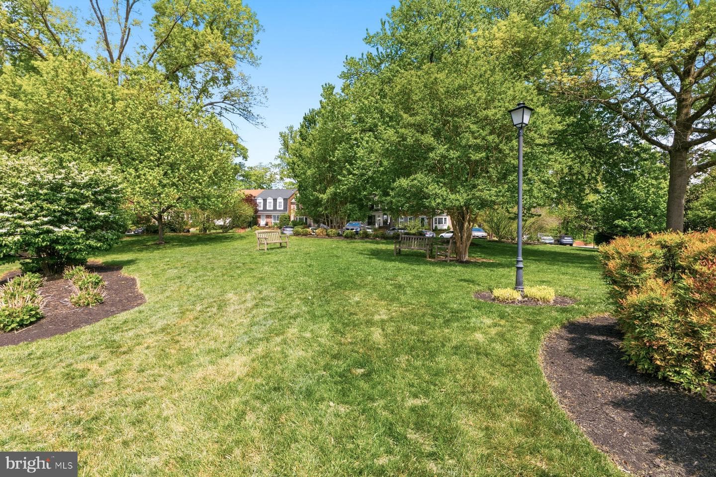 8240 Taunton Place photo 39