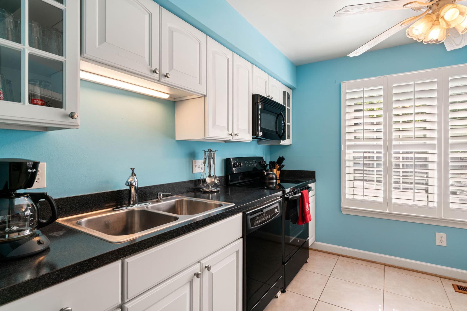 6122 Rocky Way photo 10