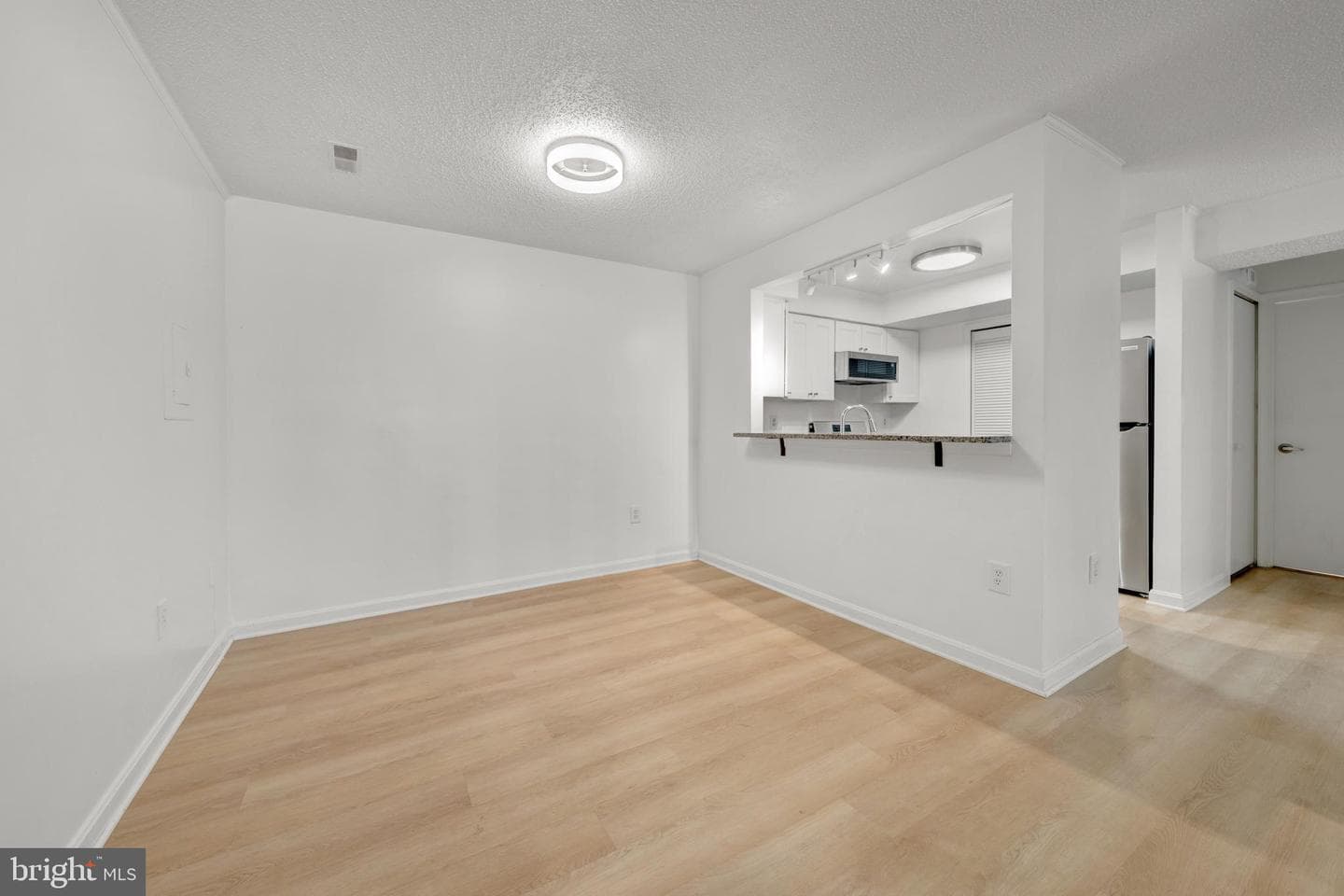 6912 Mary Caroline Circle #b photo 13