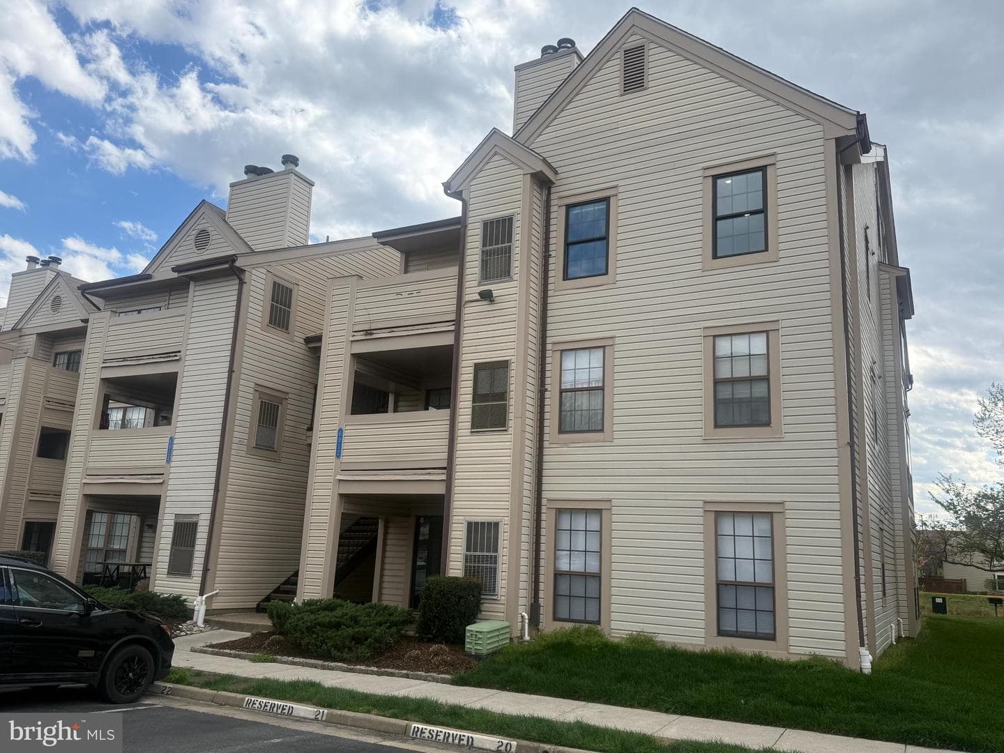 6912 Mary Caroline Circle #b photo 33