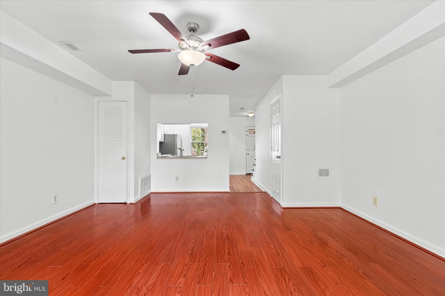 8123 Kingsway Court #268 photo 11
