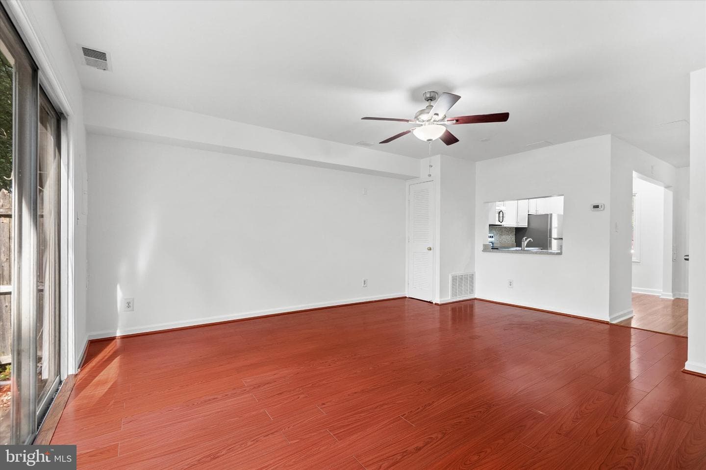 8123 Kingsway Court #268 photo 12