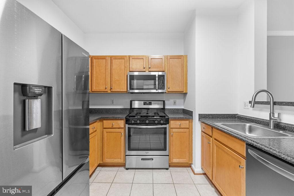 5172 William Colin Court #a photo 7