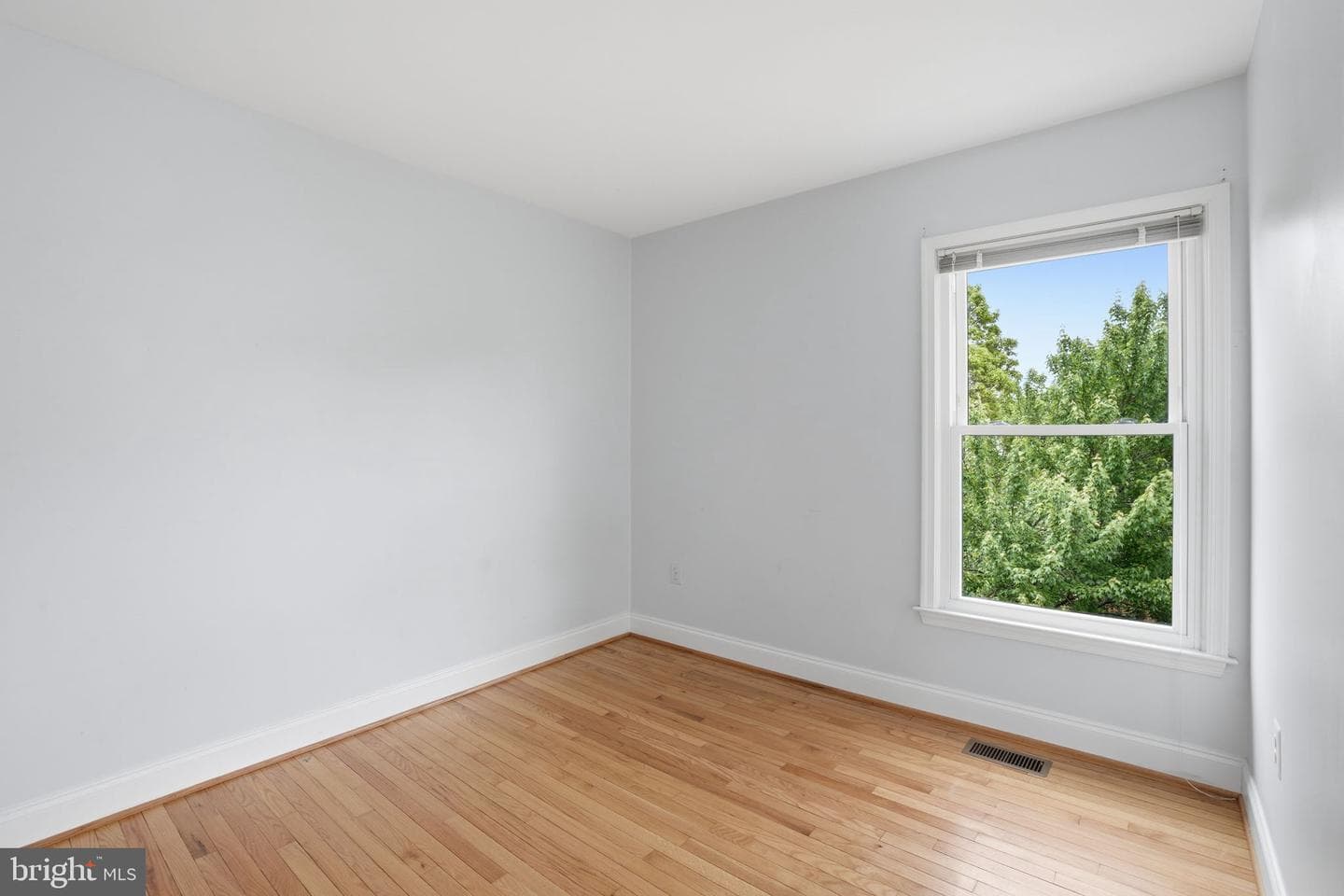 506 Dakota Drive photo 22