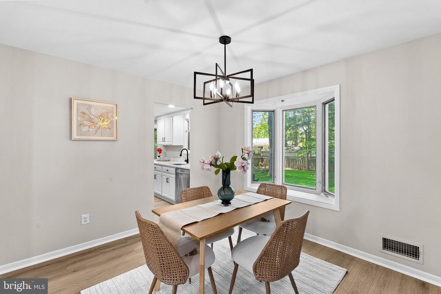 14810 Cranoke Street photo 14