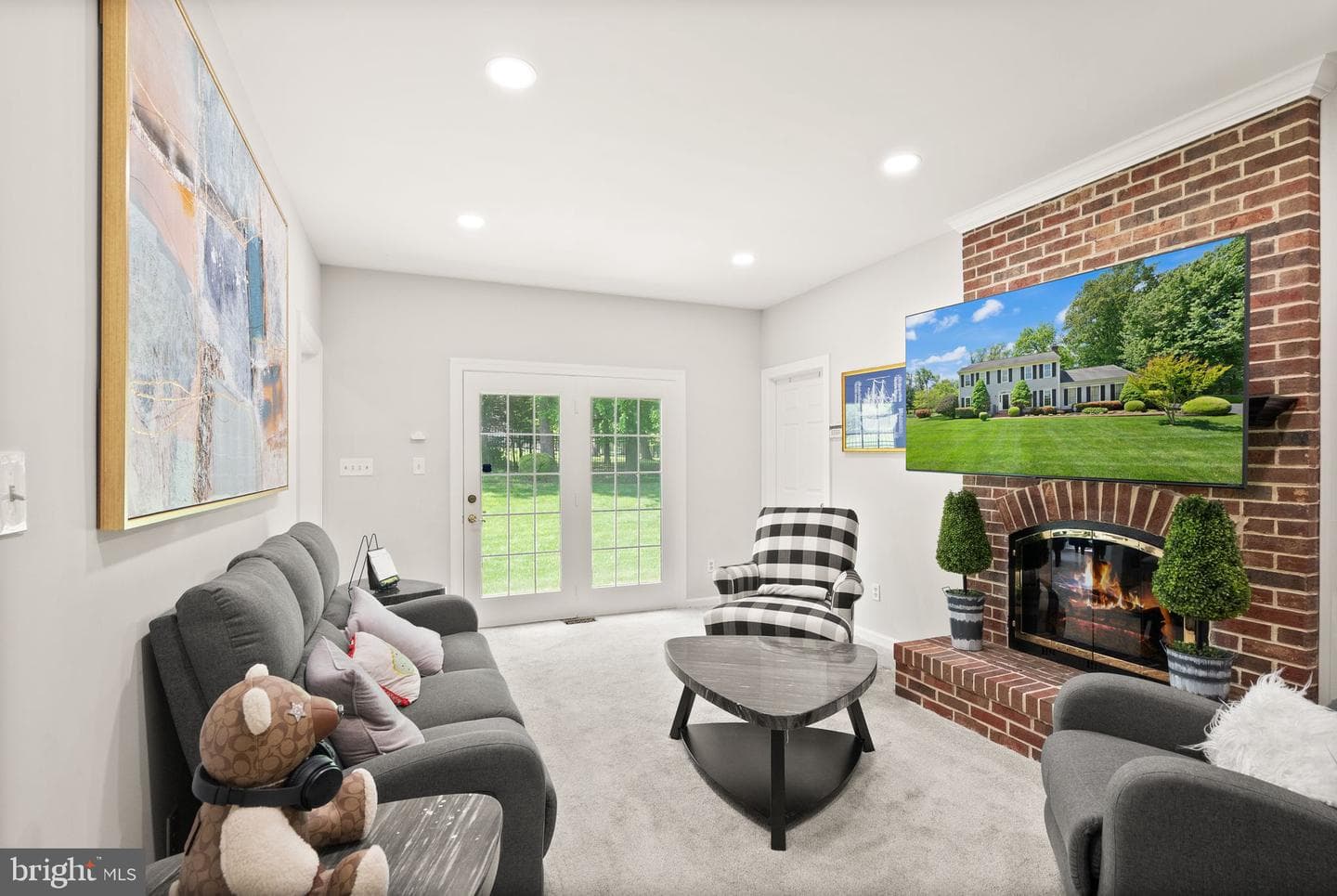 6822 Jeremiah Court photo 33